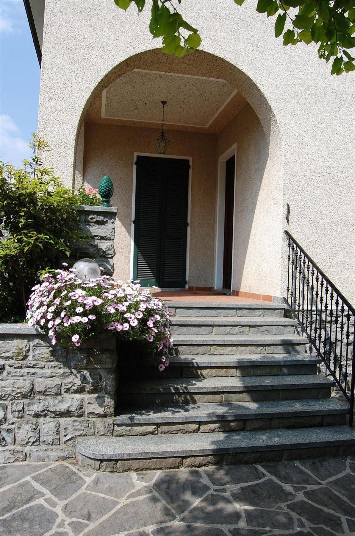 Bed And Breakfast Casa Nini Lierna Exterior foto